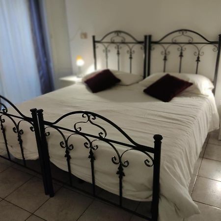 Crispi Accomodation B&B CTA Exterior foto